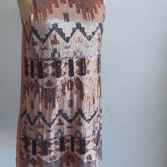 Everly Beaded Aztec Print Shift Dress – Rose Gold & Silver - Picture 1 of 3